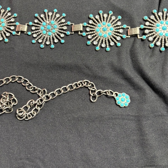 Vintage Chico's "Turquoise", Clear Crystal & Metal Chain Belt - Picture 4 of 9